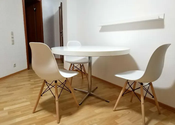 Sonnige Eg_wohnung Mit Garten Terr Otel *